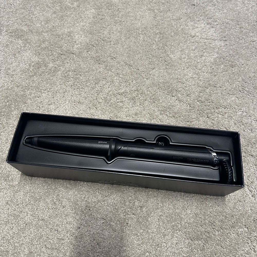 ghd Curve Wand - Picture 2 of 3